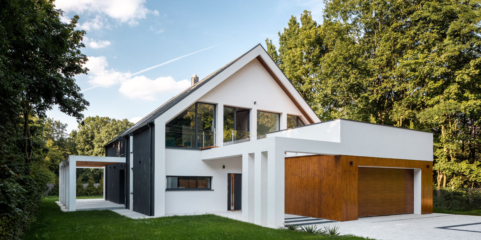 Modernes Haus mit Holzelementen, Architektenhaus